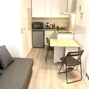 D.s House Mare & Sentieri , Rapallo Italia